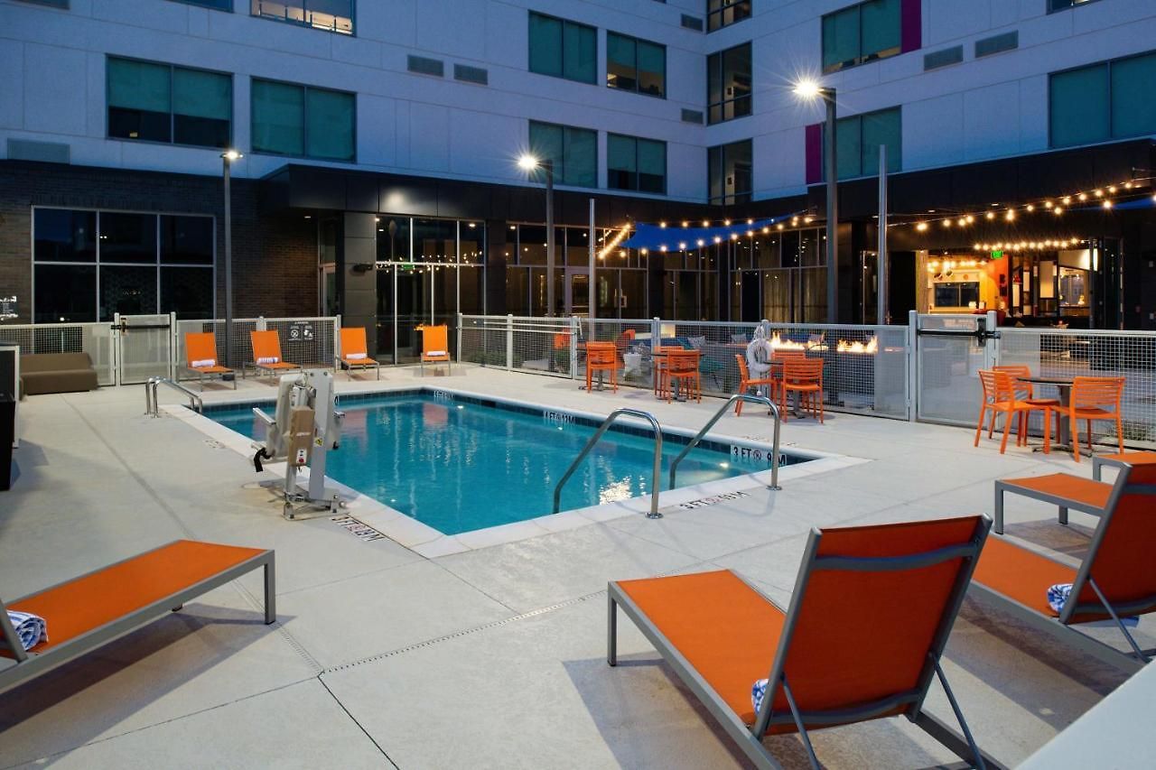Aloft By Marriott Airport 3*