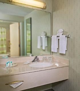 Hotel Springhill Research Park 2*