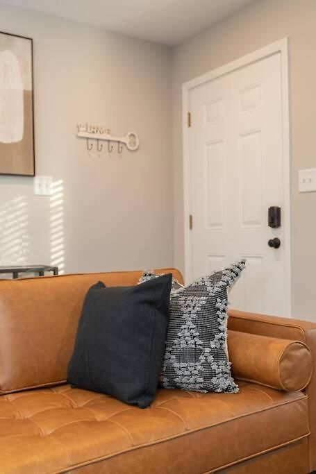 Quiet Getaway Near Uptown/noda & Free Parking Charlotte