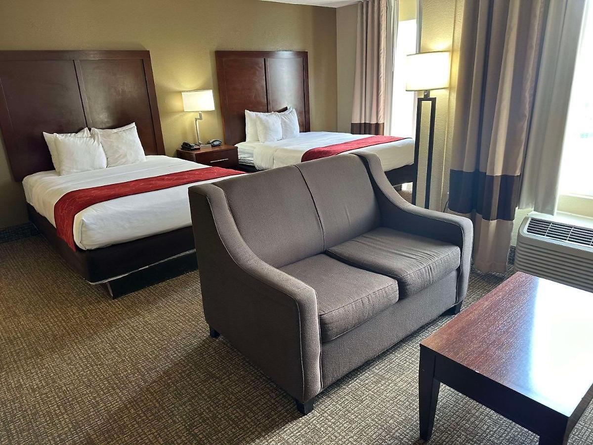 By Ihg Charlotte