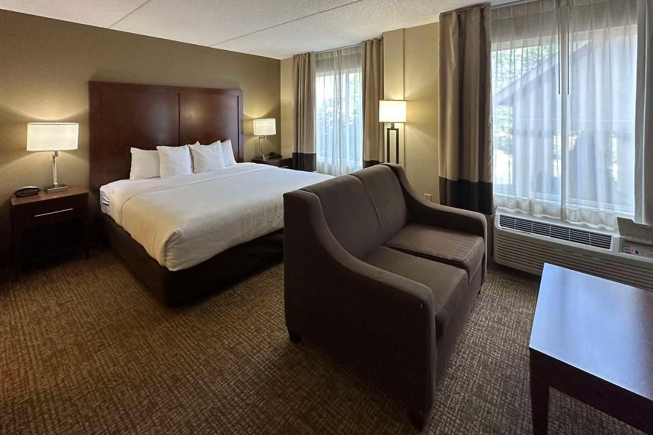 By Ihg Hotel 3*