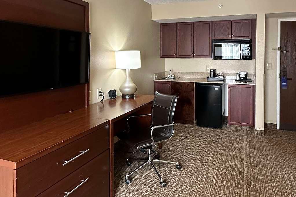 By Ihg Hotel Charlotte