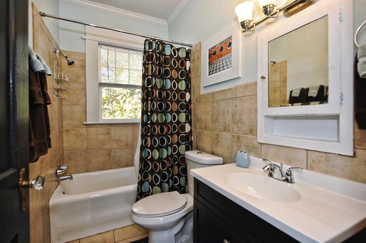 Apartment The Collection Clt: Kirkwood Avenue