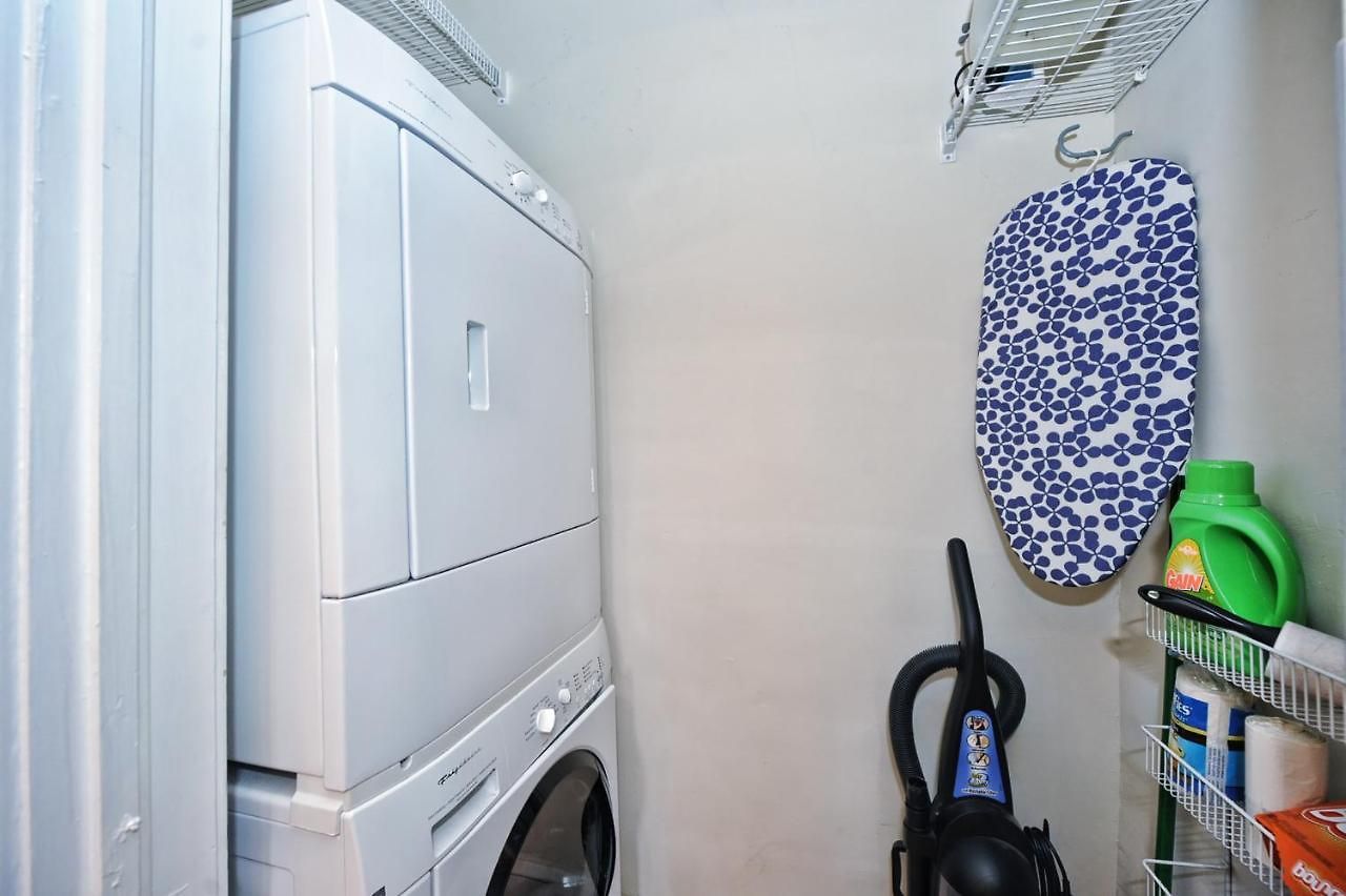 The Collection Clt: Kirkwood Avenue Apartment