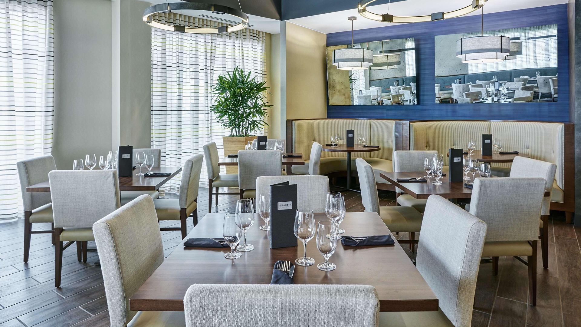 Doubletree By Hilton Uptown Hotel Charlotte