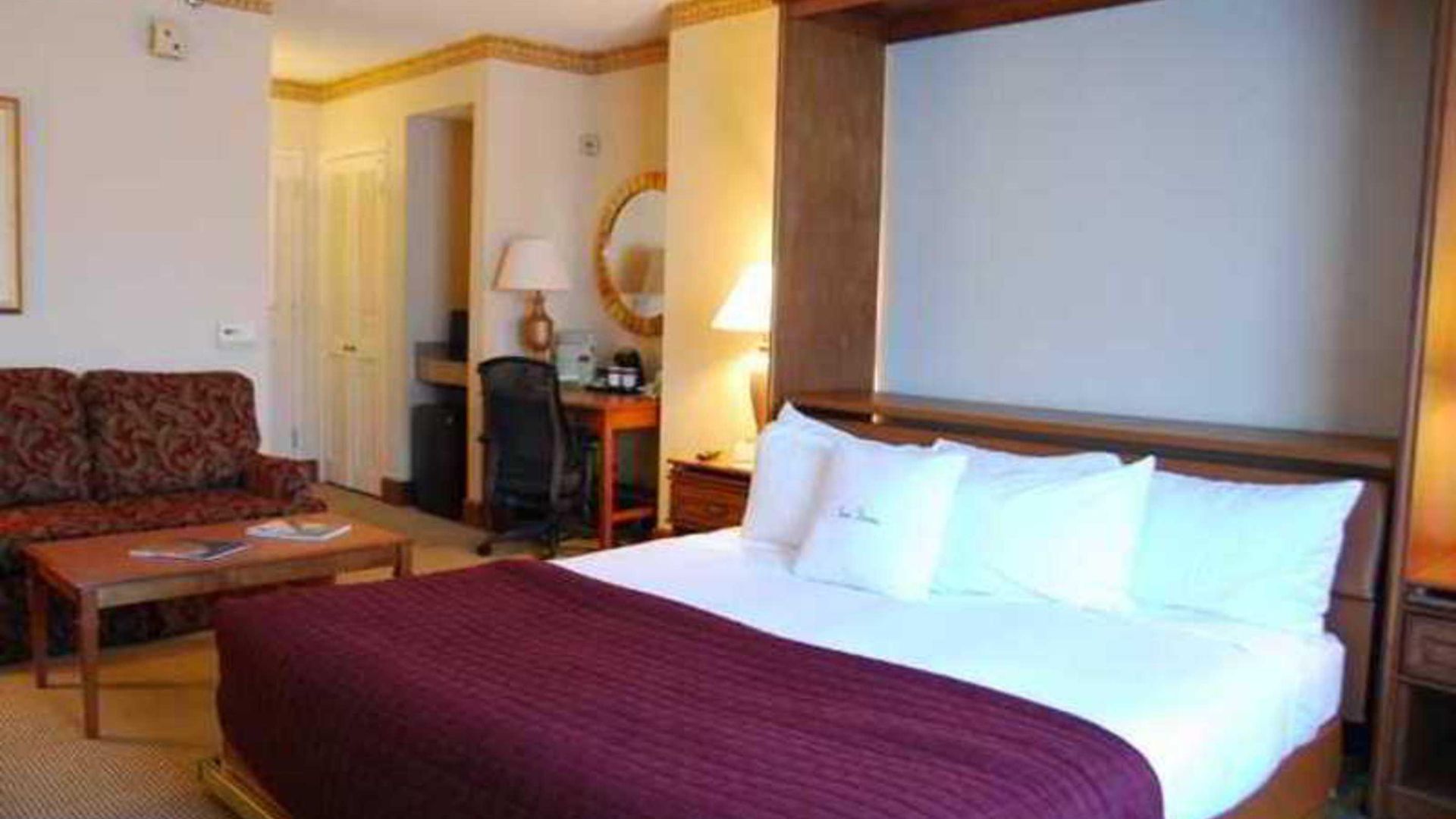 Doubletree By Hilton Uptown