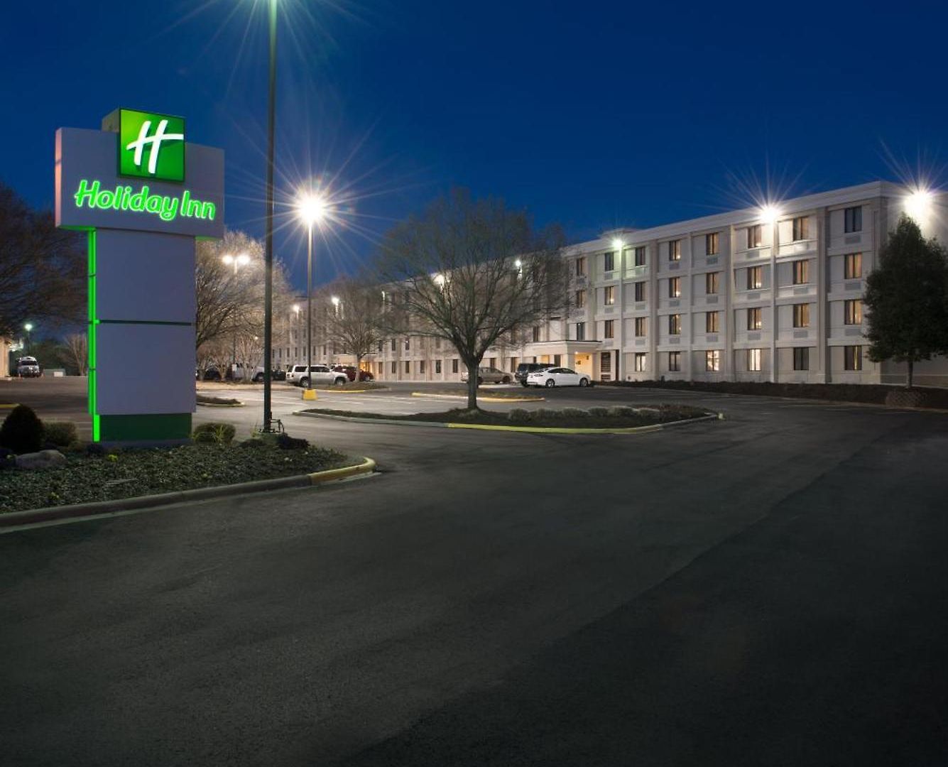 Hotel Airport By Ihg
