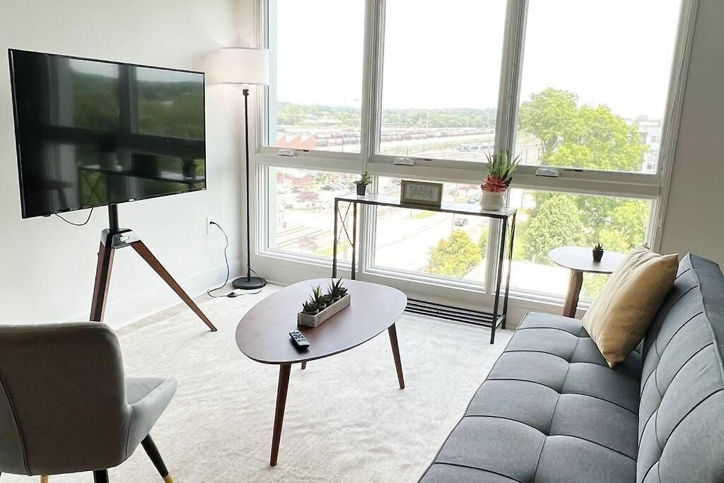 Apartment Apartment, Queen Bed, Wifi, Kitchen, Washer & Dryer In