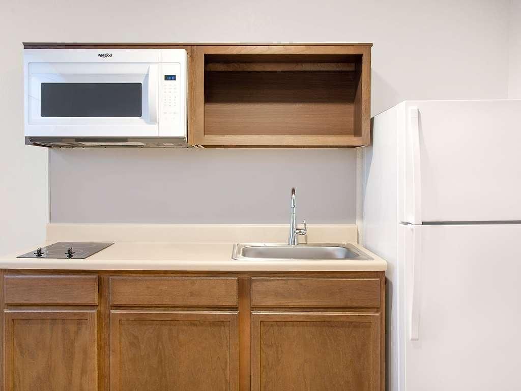 Extended America Select - - Northlake Charlotte