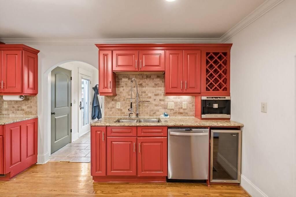 Single Story Fully Fenced Pet Friendly In The Arts District * Charlotte