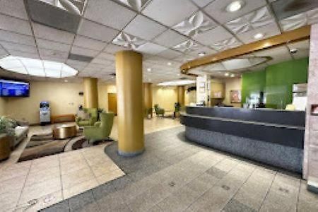Golden Hotel,