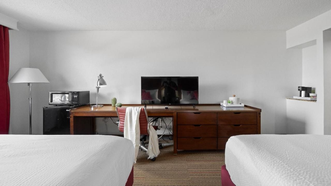 315 Loso Airport 4* Charlotte