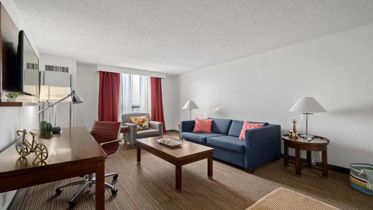 Aparthotel 315 Loso Airport 4*