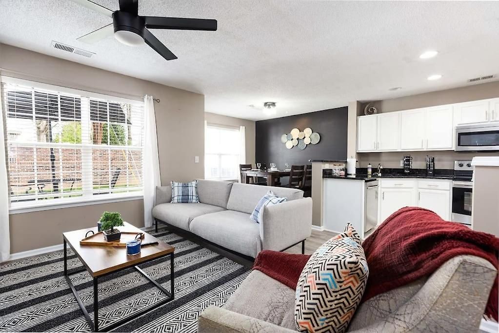 Apartment Ballantyne Charming Town Charlotte