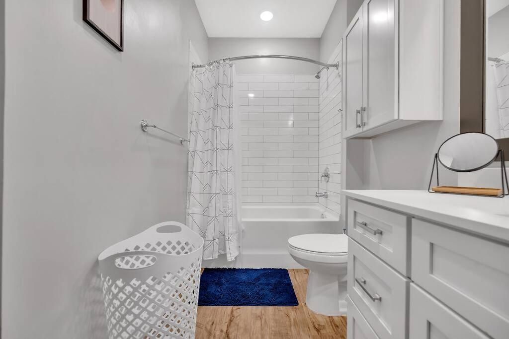 Modern Luxury ~ King Bed ~ 1br In Plaza Midwood Apartment Charlotte