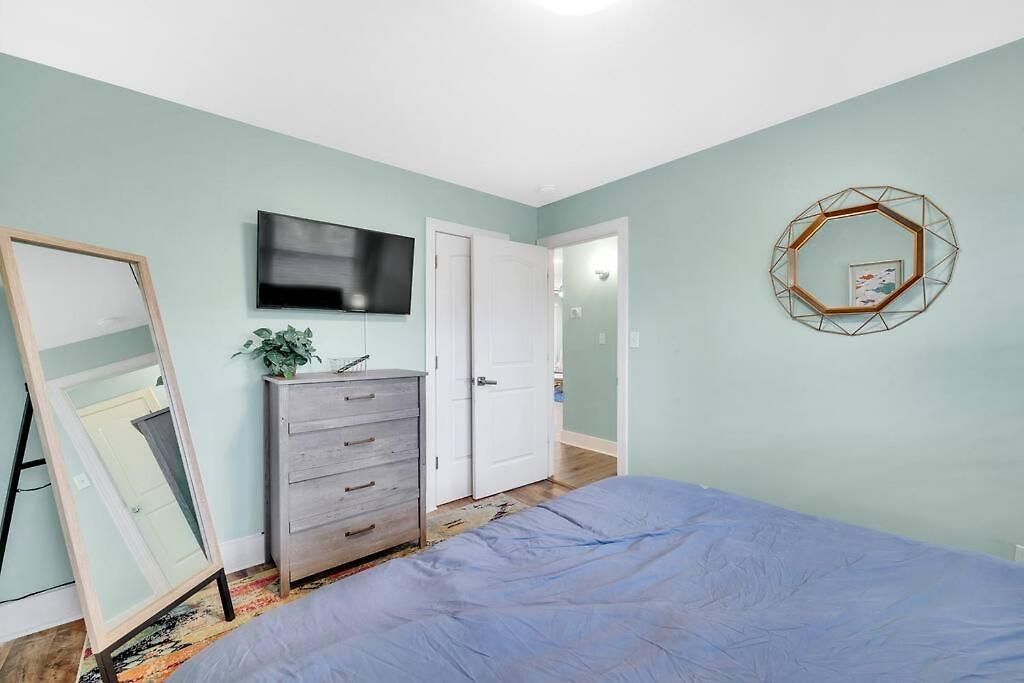 2br Condo~ Relax Or Work Remotely With A+ Location * Charlotte