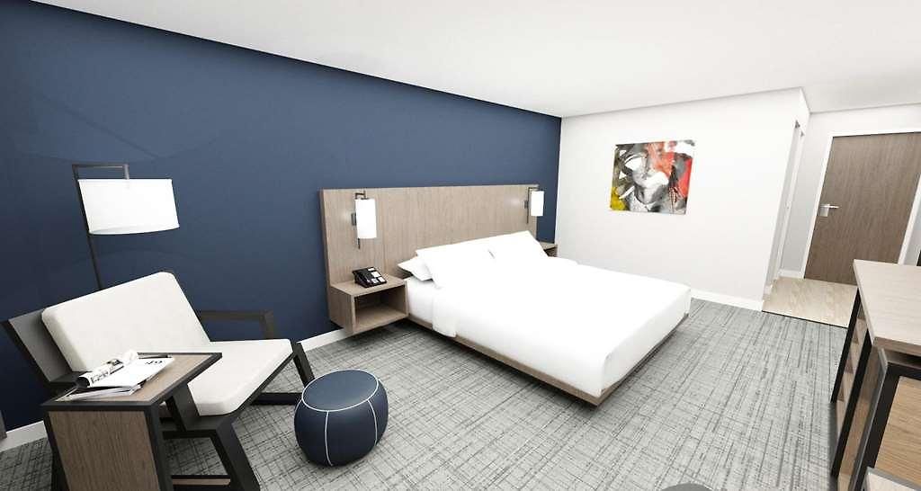 Express By Marriott South End Hotel