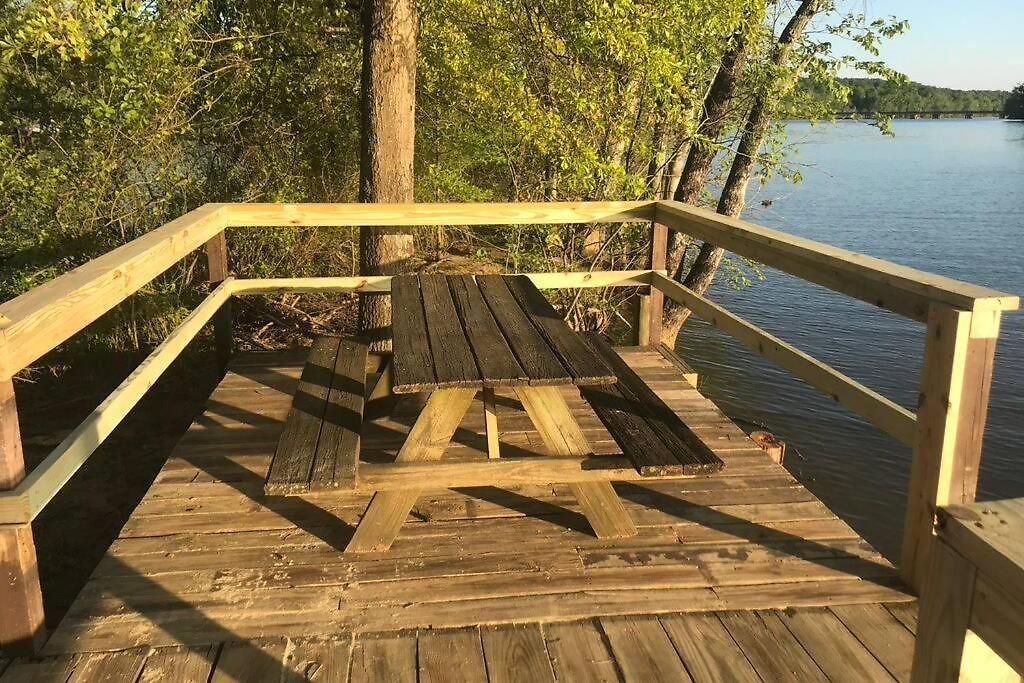 Belmont Nc Riverfront 2-bedroom Garden Holiday home