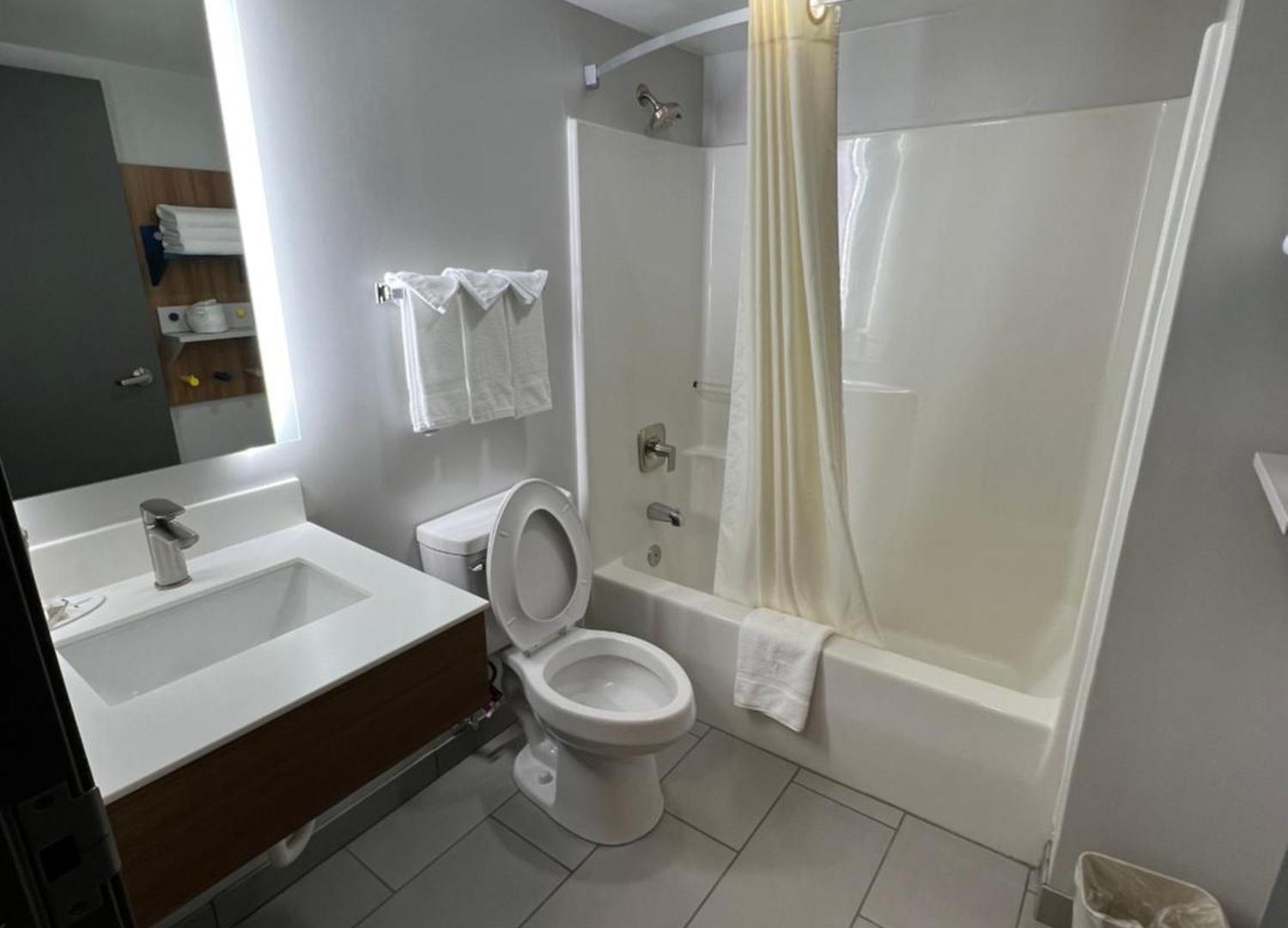 Hotel Microtel & By Wyndham Charlotte/northlake Charlotte