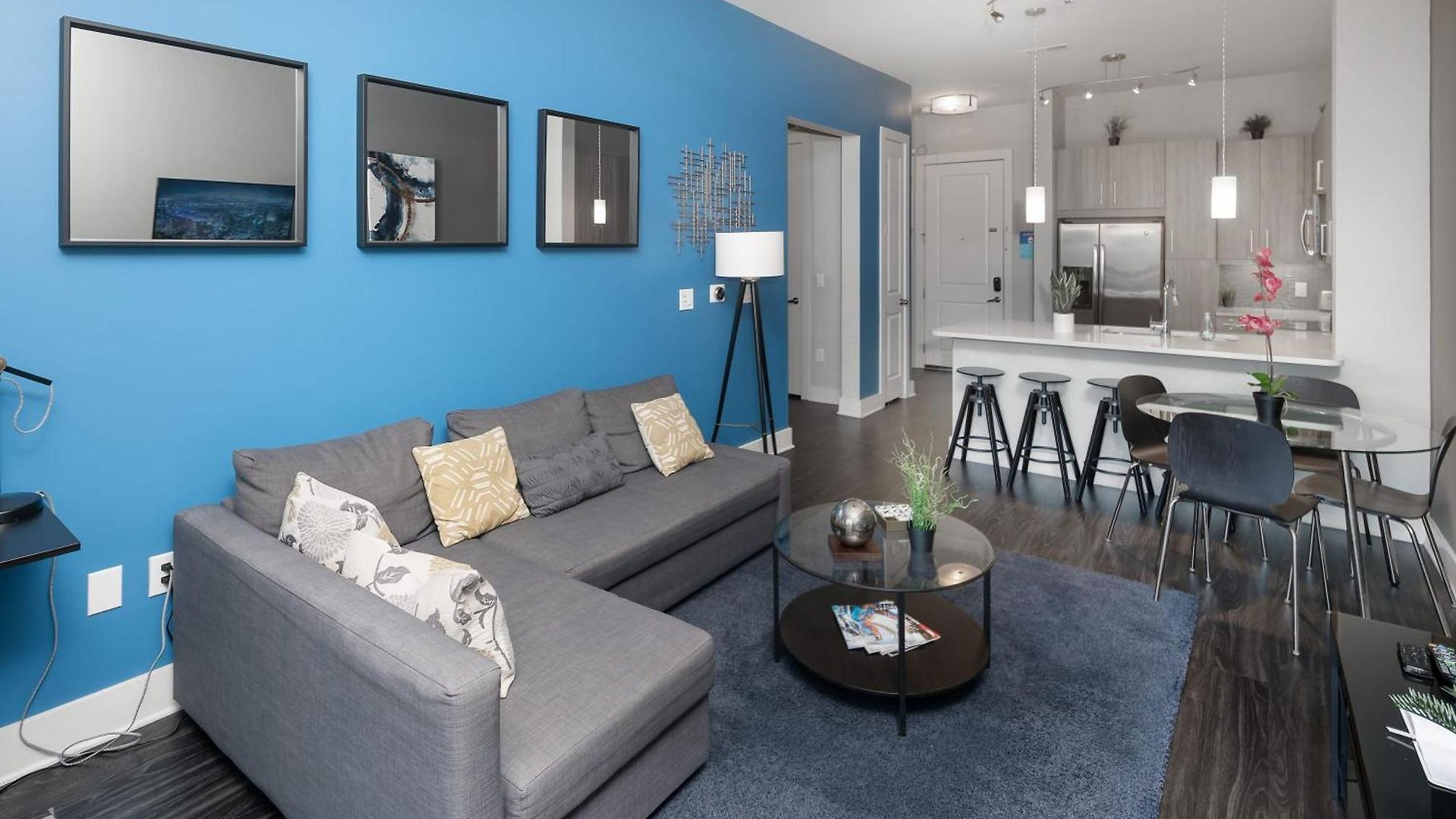 Trifecta Luxury Serviced In Uptown Clt Apartment *