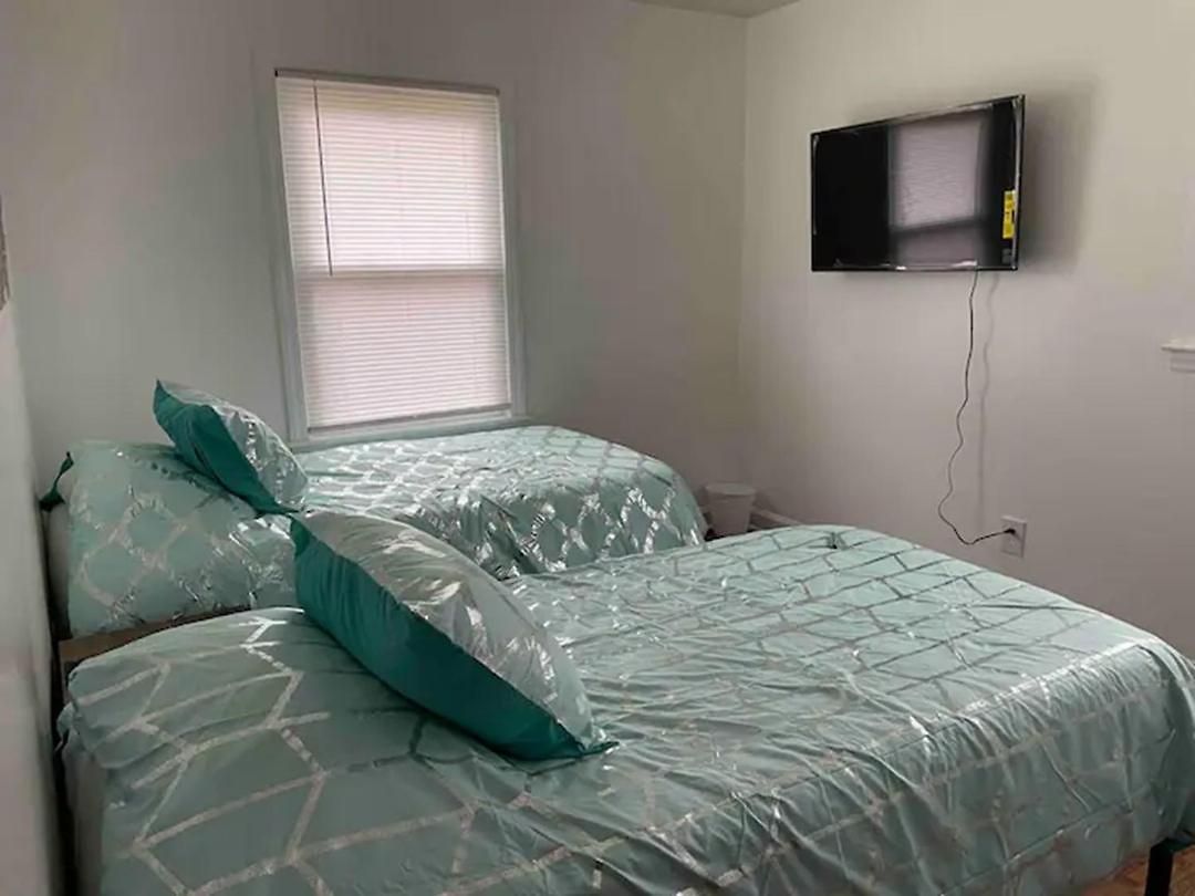 West-end Downtown - Easy Access To Airport & Jcsu Holiday home Charlotte