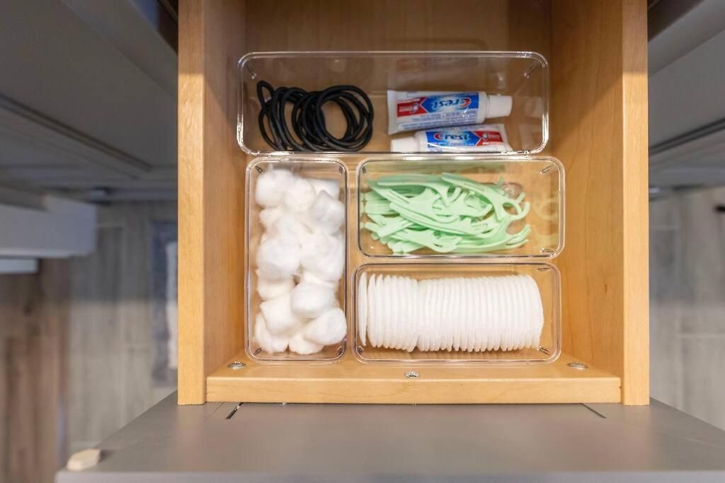 Brand New Cozy Modern W/hot Tub+movieroom 7 Min From Uptown * Charlotte