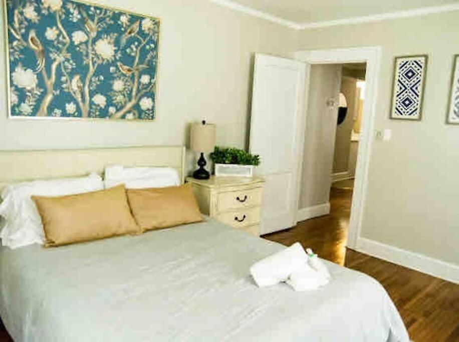Plaza Near Uptown, Noda, Light Rail! Holiday home