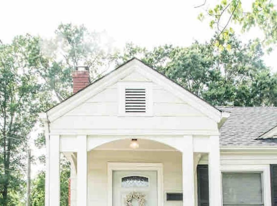 Plaza Near Uptown, Noda, Light Rail! * Charlotte