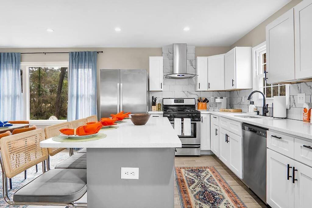 5bd Vibrant Haven: Basketball - 10mins To Airport *