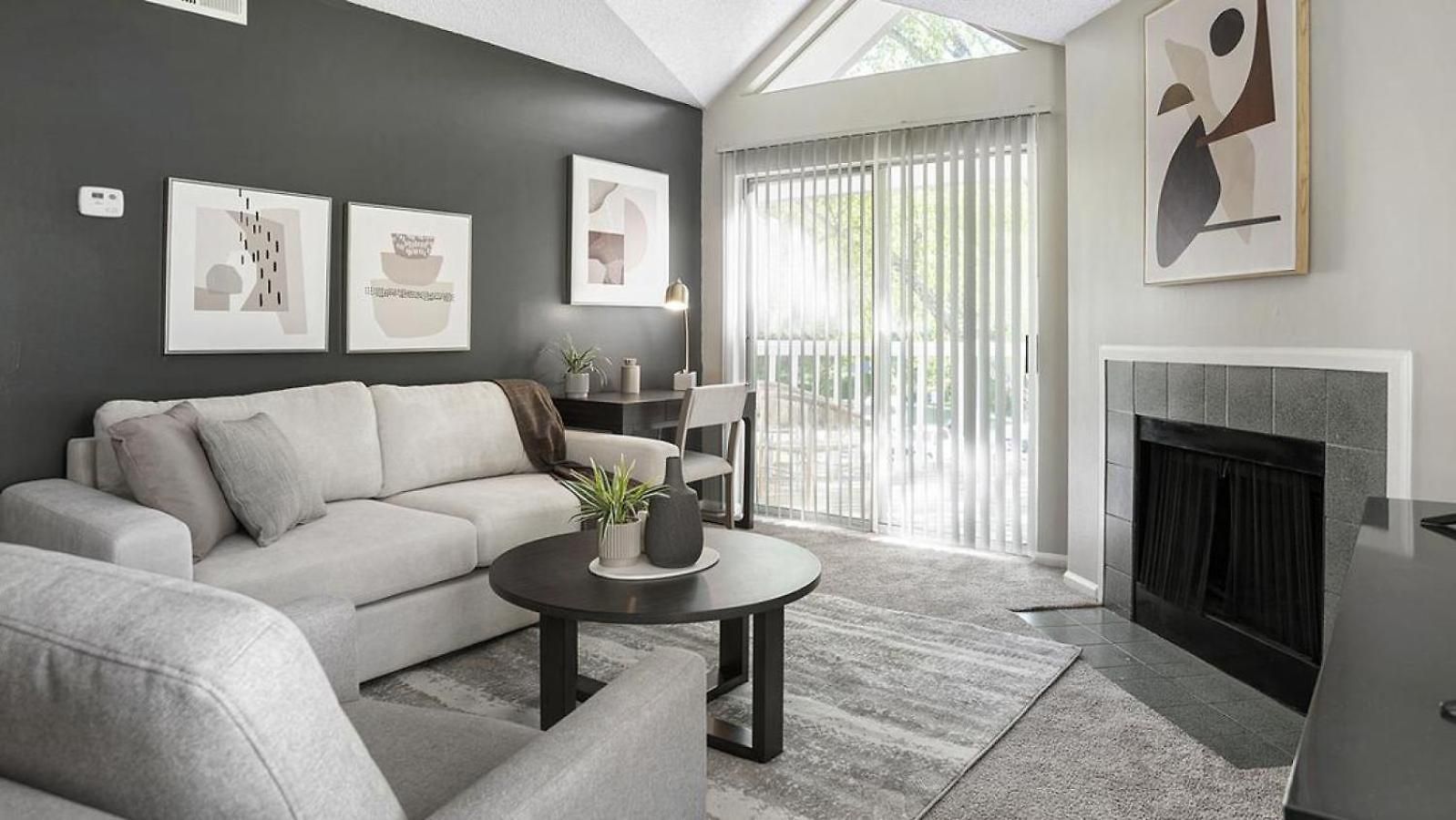 Landing - Modern With Amazing Amenities *
