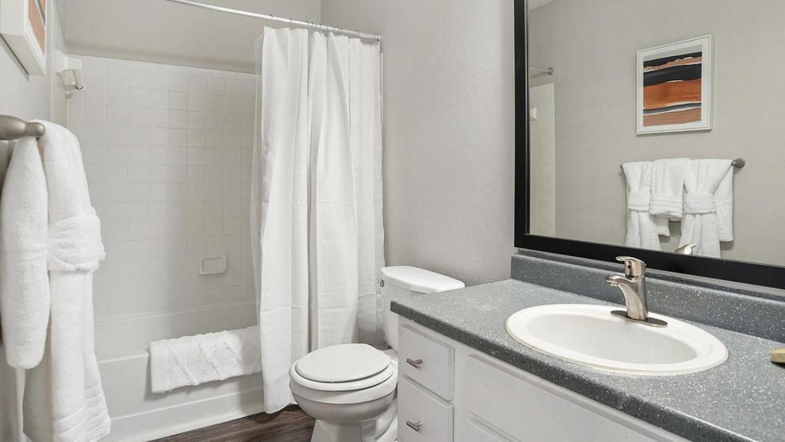 Landing - Modern With Amazing Amenities Apartment *