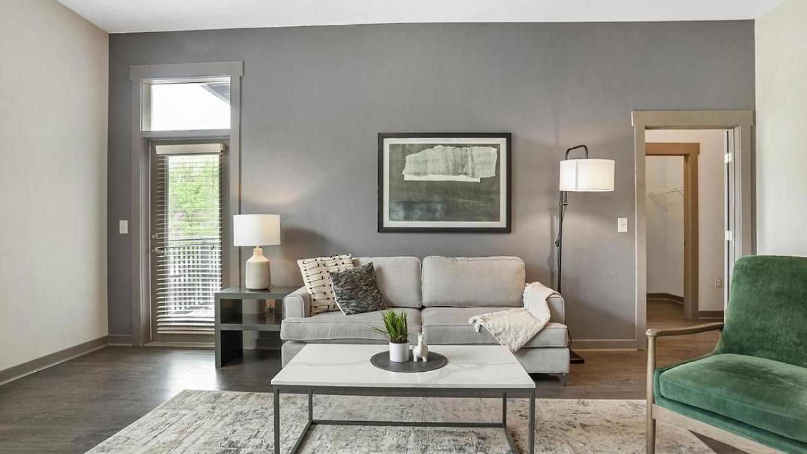 Landing - Modern With Amazing Amenities Charlotte