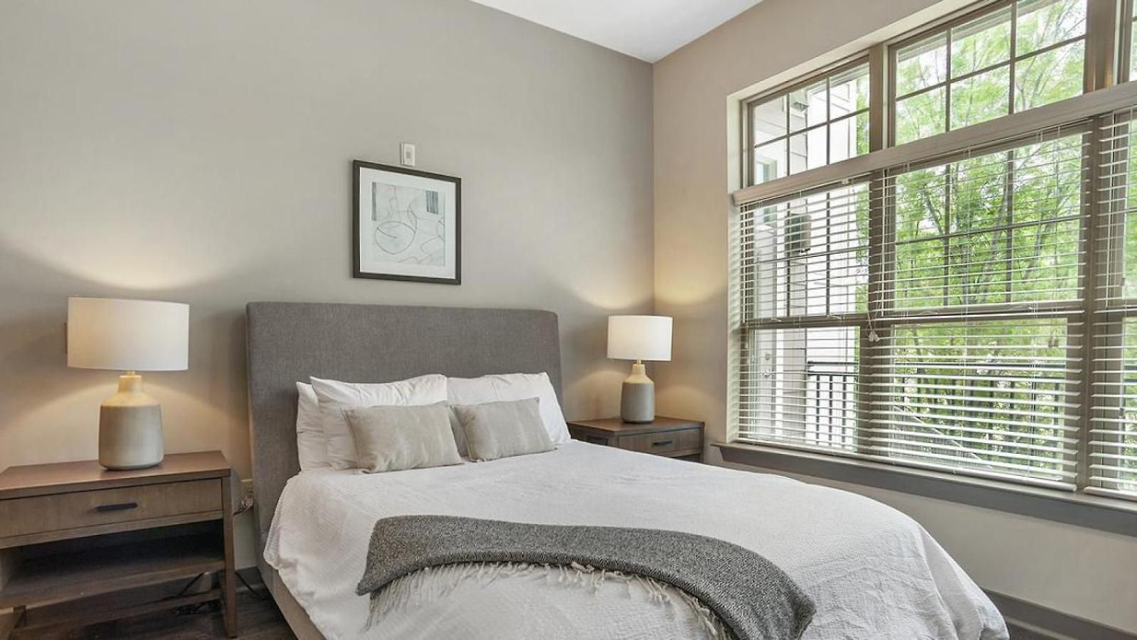 Apartment Landing - Modern With Amazing Amenities Charlotte
