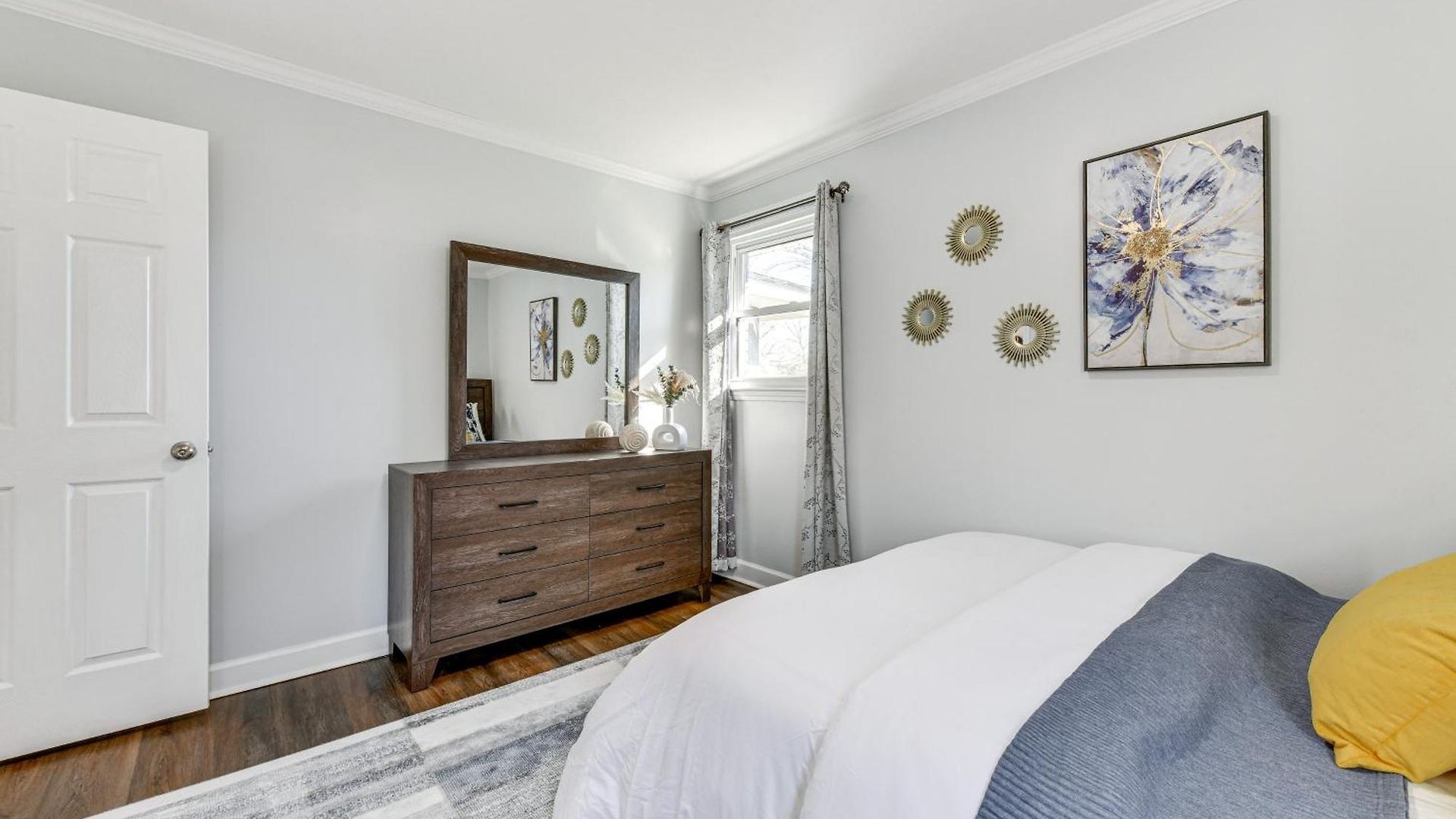 Holiday home Newly Updated ~ 3 Mi To Downtown Charlotte!