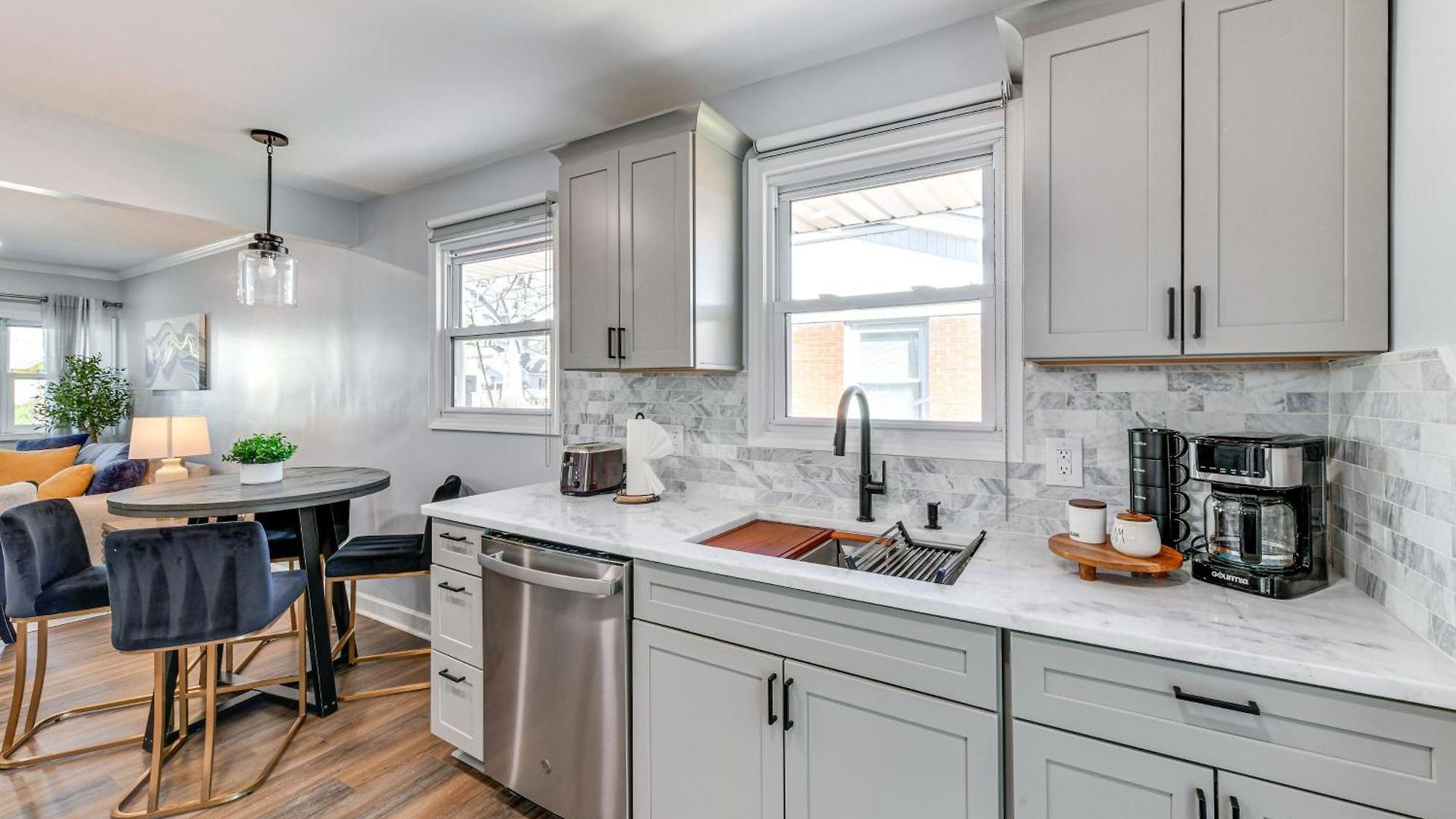 Newly Updated ~ 3 Mi To Downtown Charlotte! Holiday home Charlotte