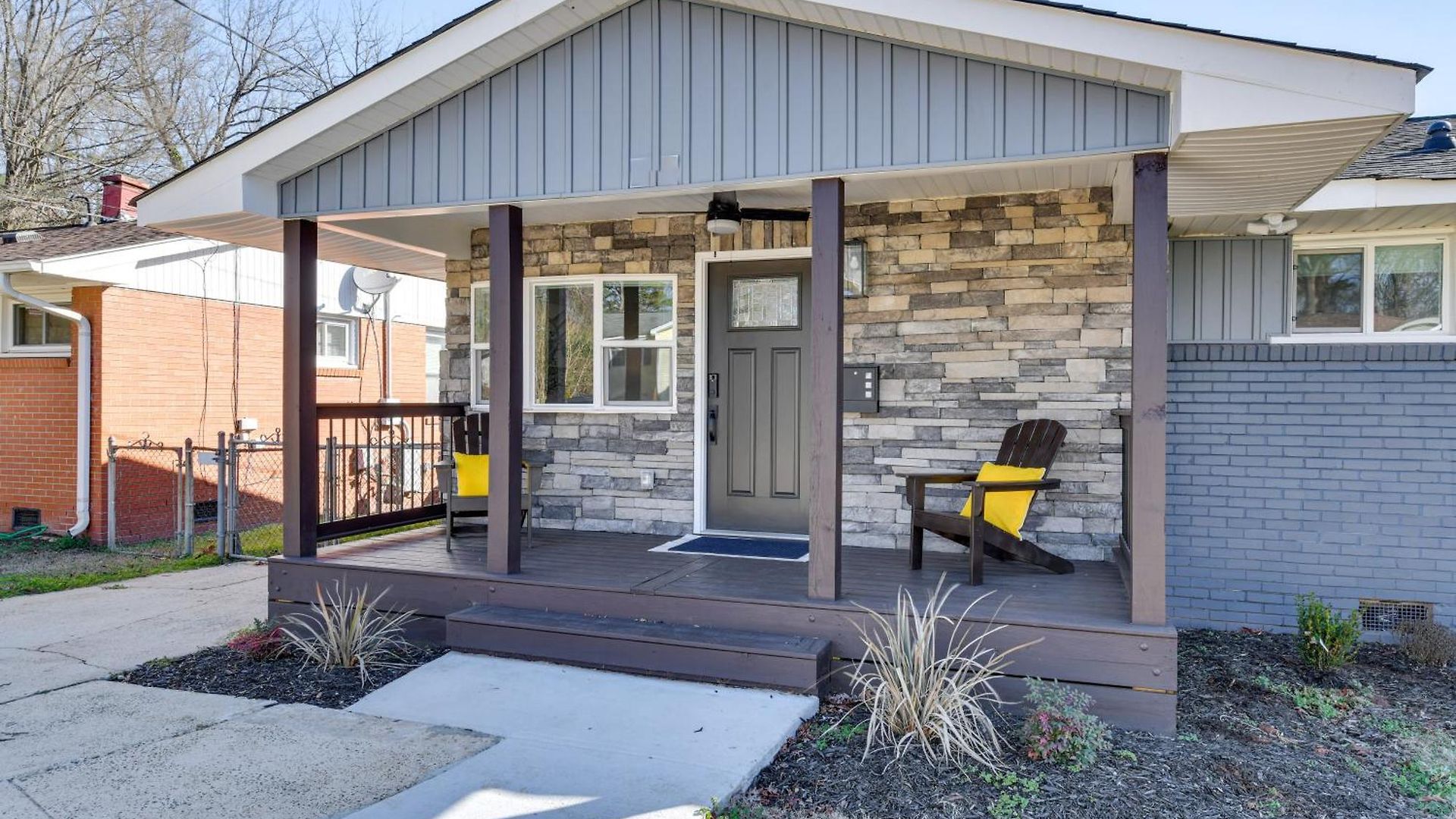 Newly Updated ~ 3 Mi To Downtown Charlotte! * Charlotte