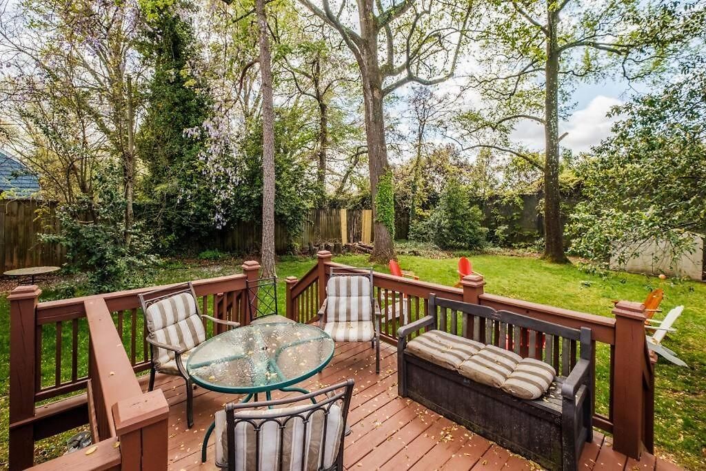 Holiday home Walking Distance To Restaurants Bars And Breweries Charlotte