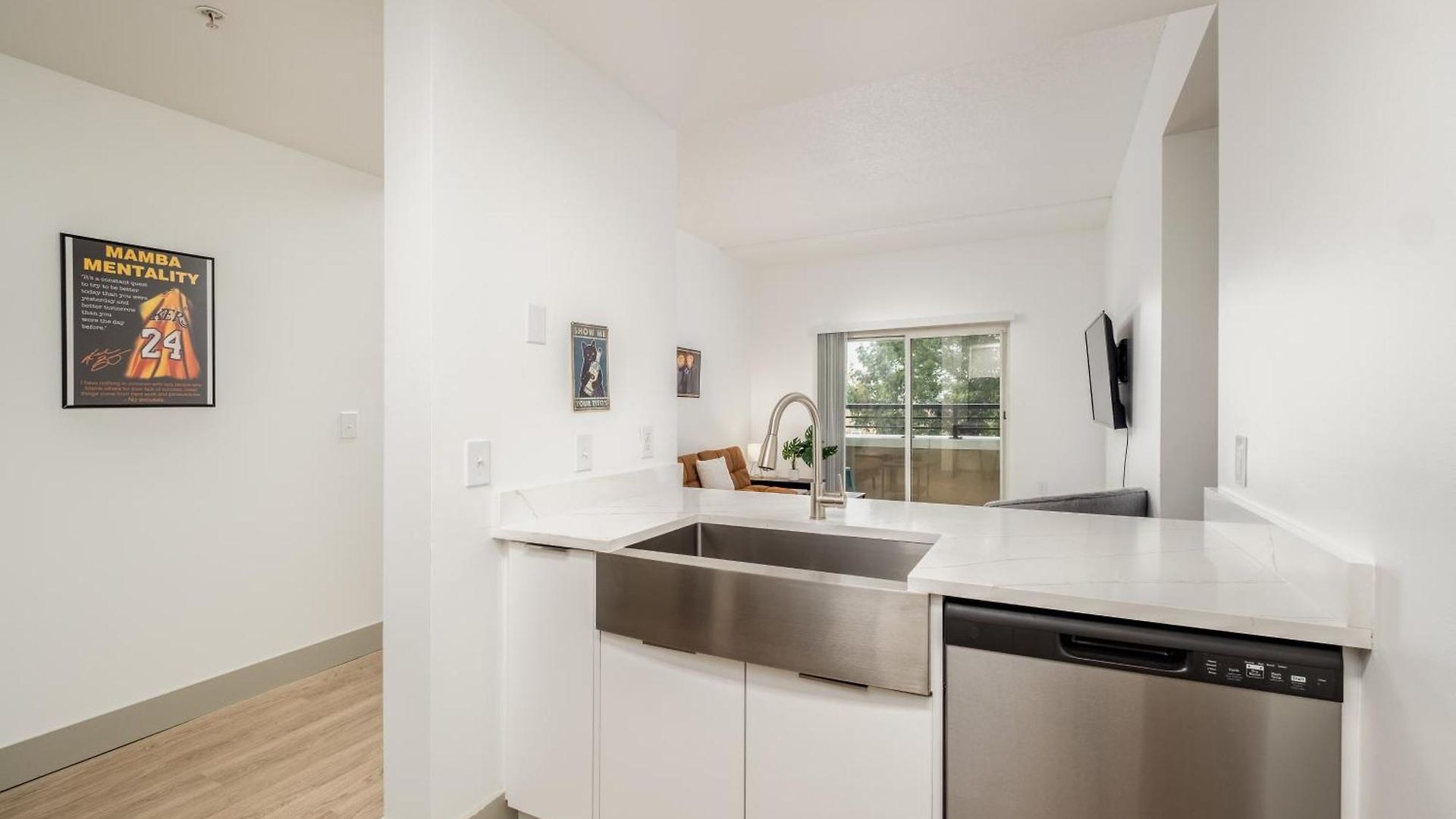 Cityscape Flat- 3br Luxury In Uptown Charlotte