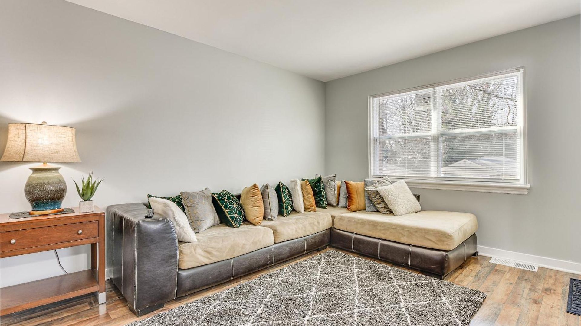 Updated W/ Yard ~ 3 Mi To Uptown! Charlotte