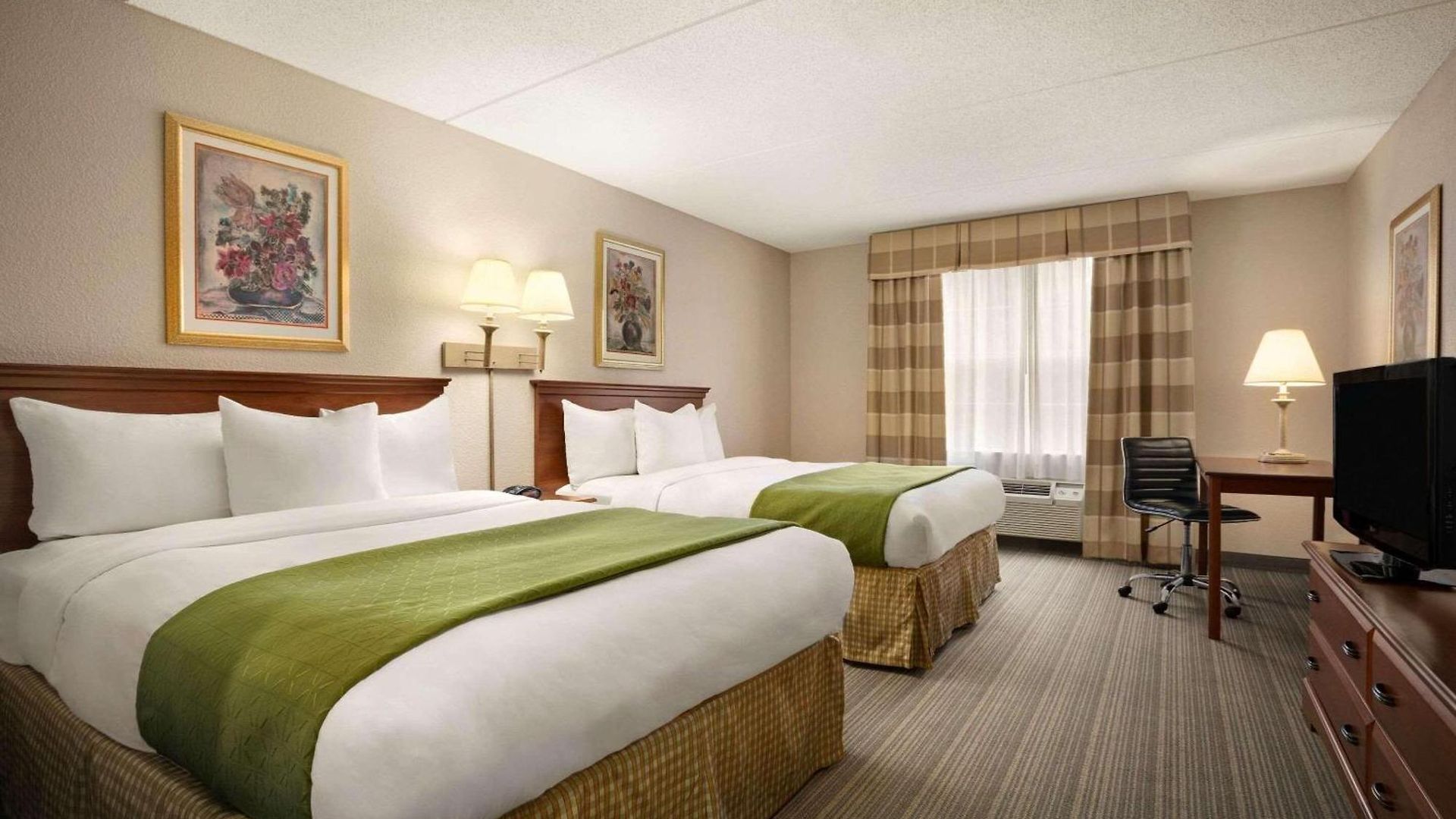 Country & By Radisson, Place, Nc 4*