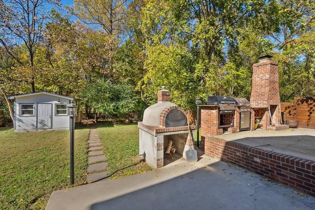 Luxury Retreat In Charlotte