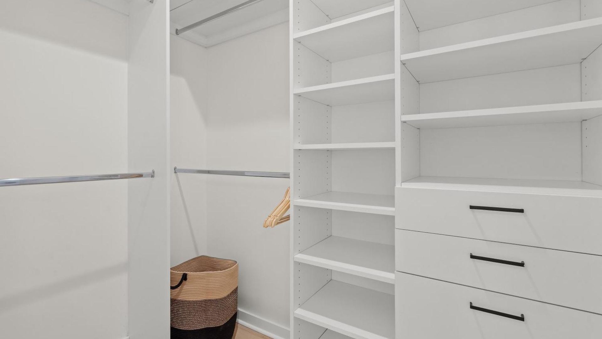 Apartment Stylish Modern 3br 3,5ba Townhouse In