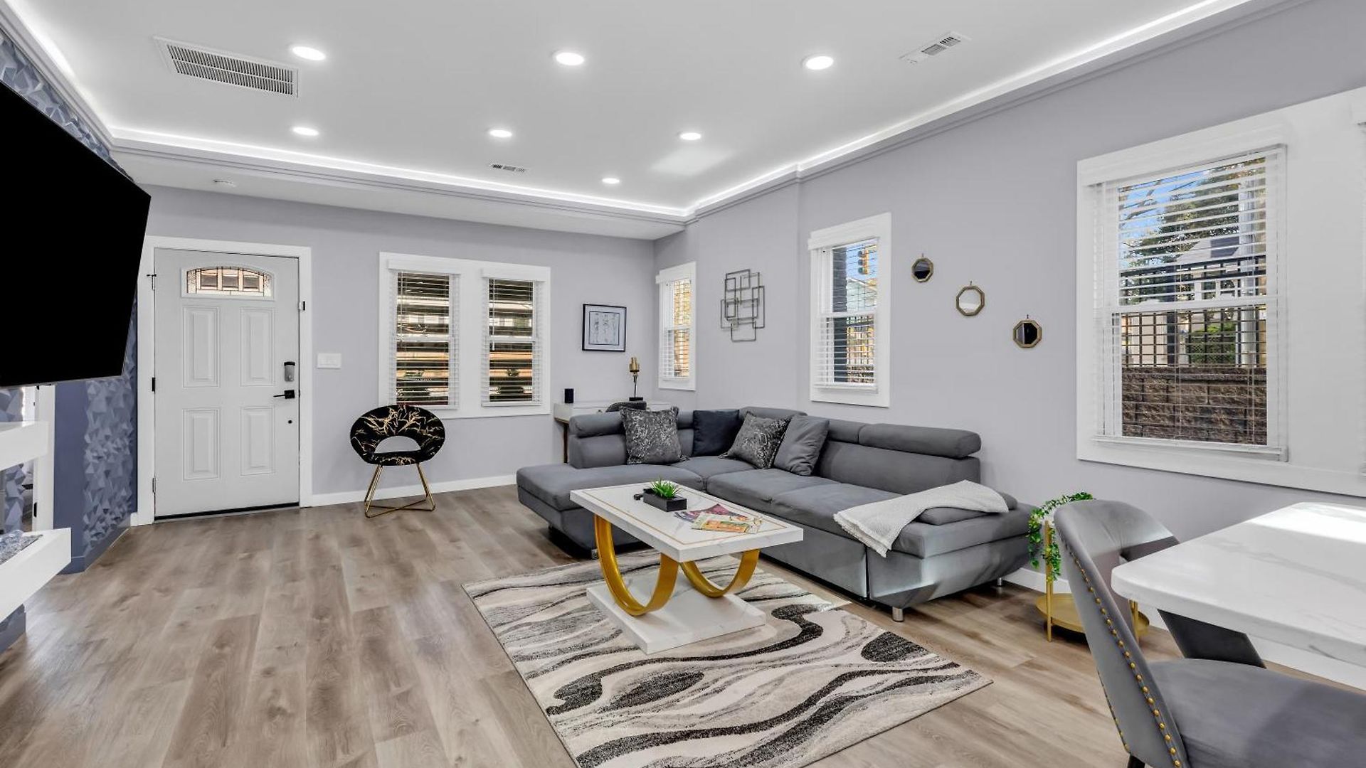 Spacious 3br House In Charlotte
