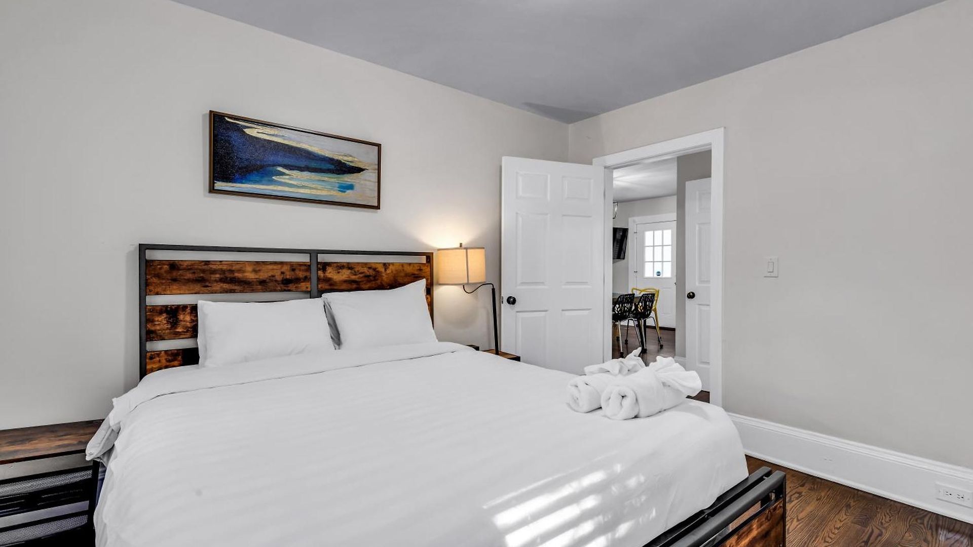 Luxury 3br Noda