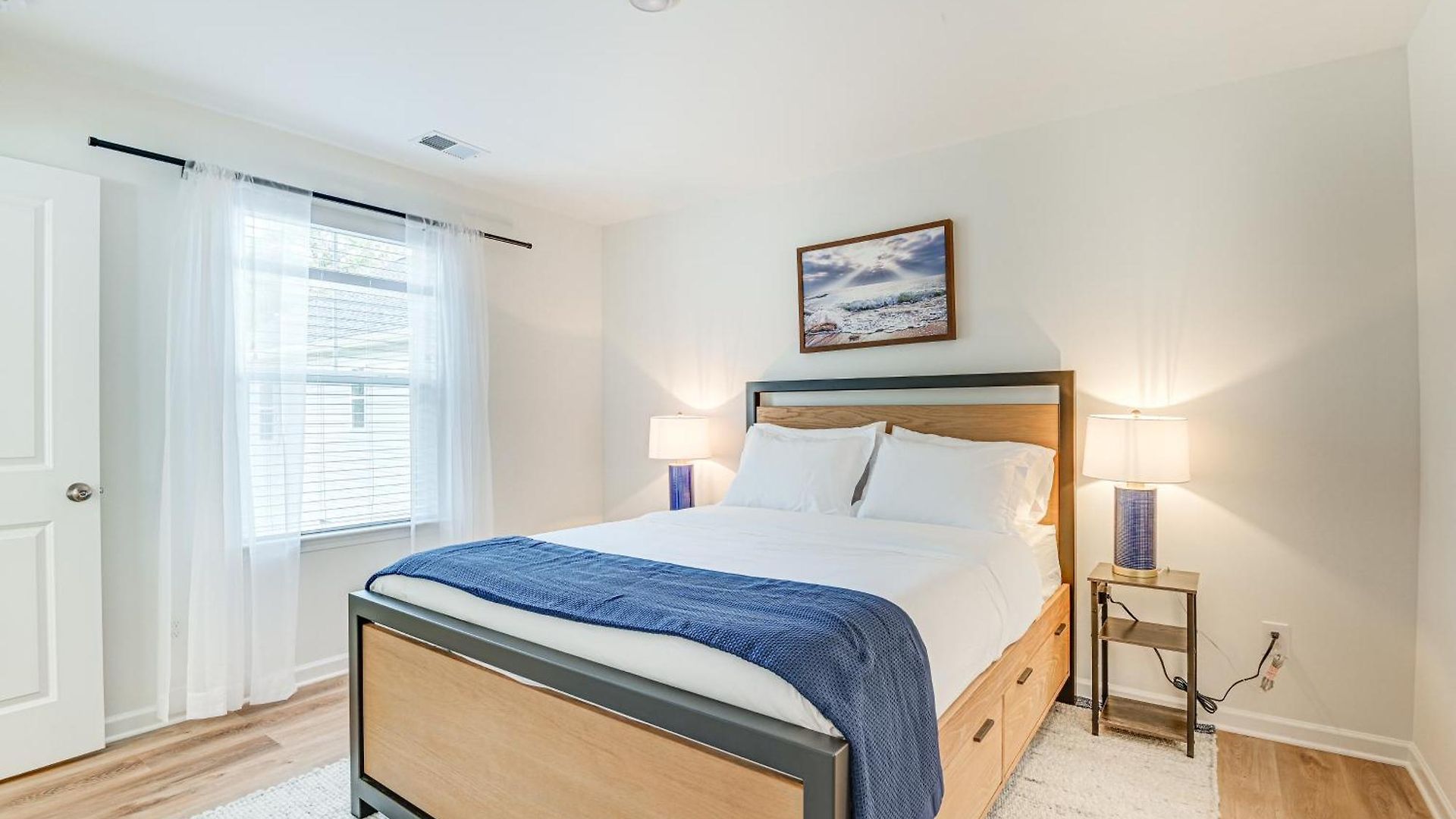 Charming Townhome: 6 Mi To Downtown! * Charlotte