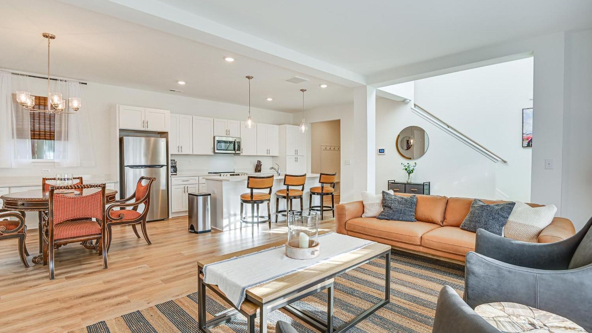 Charming Townhome: 6 Mi To Downtown! Holiday home