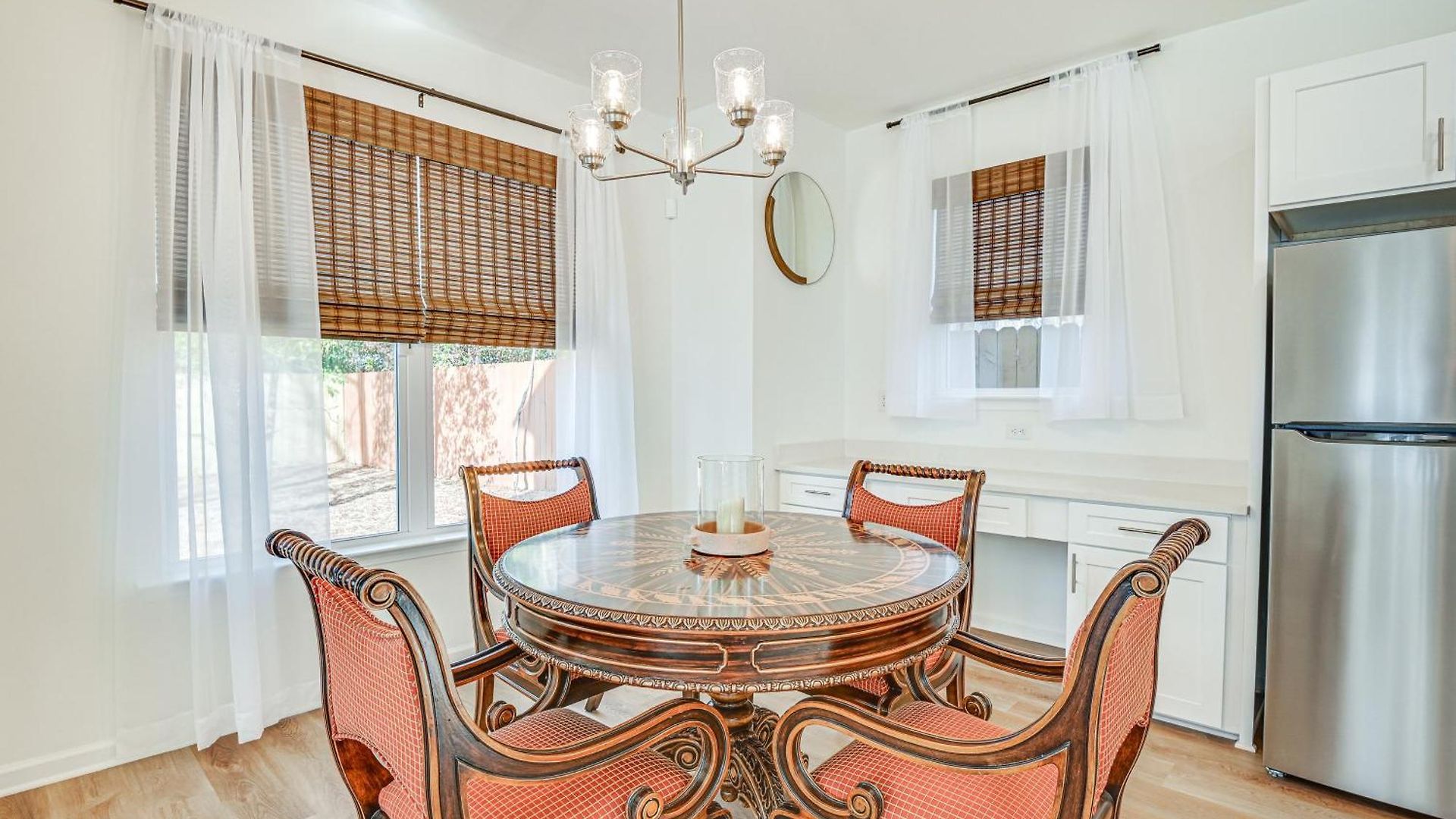 Charming Townhome: 6 Mi To Downtown!