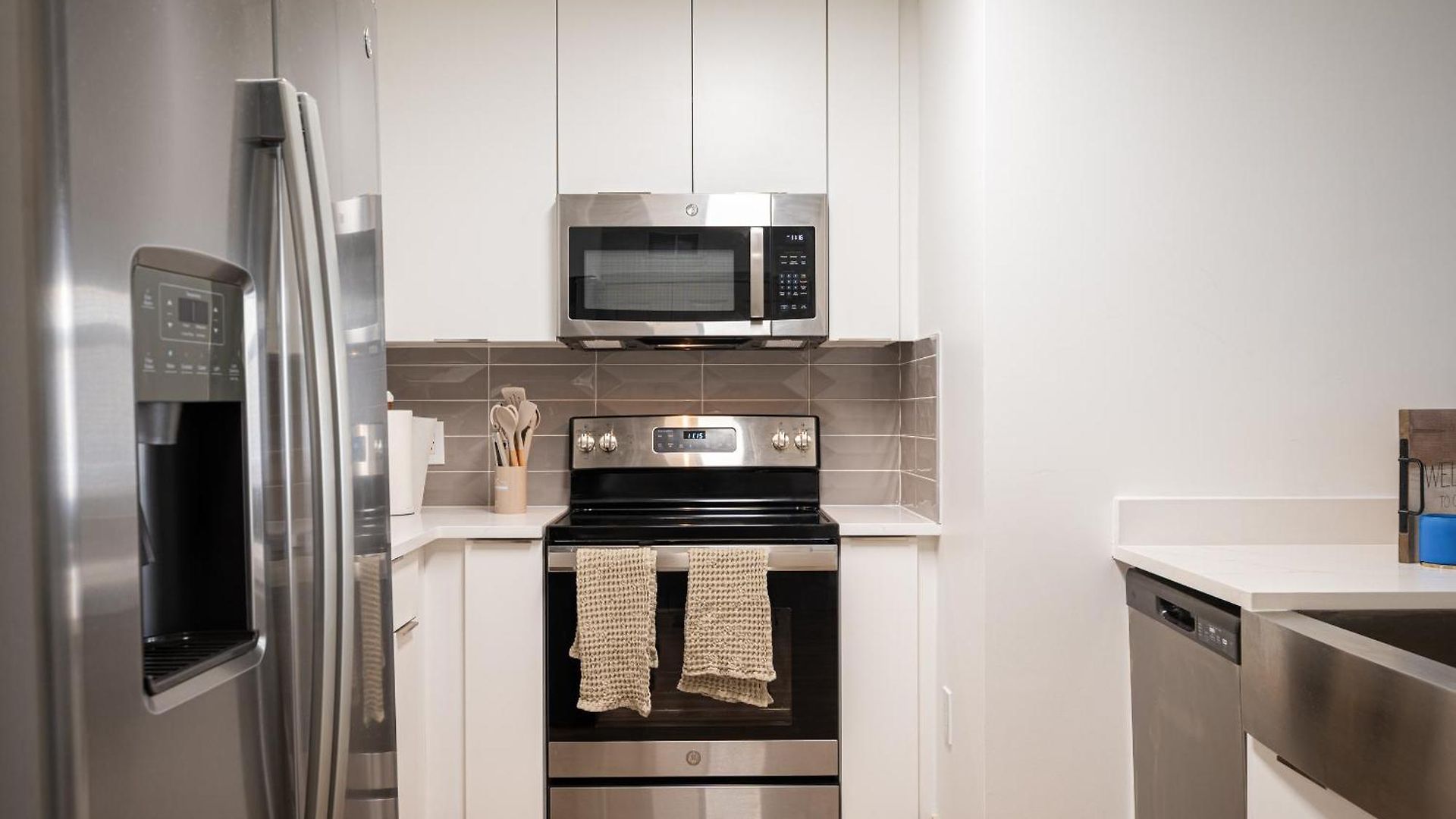 Apartment Classy Uptown Darling Charlotte