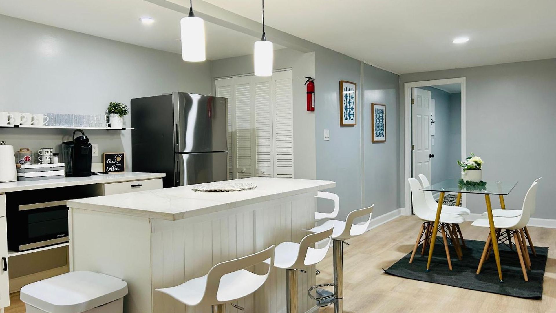 Comfy Spacious Lower Lvl Near Uptown, Noda & Unc Holiday home *