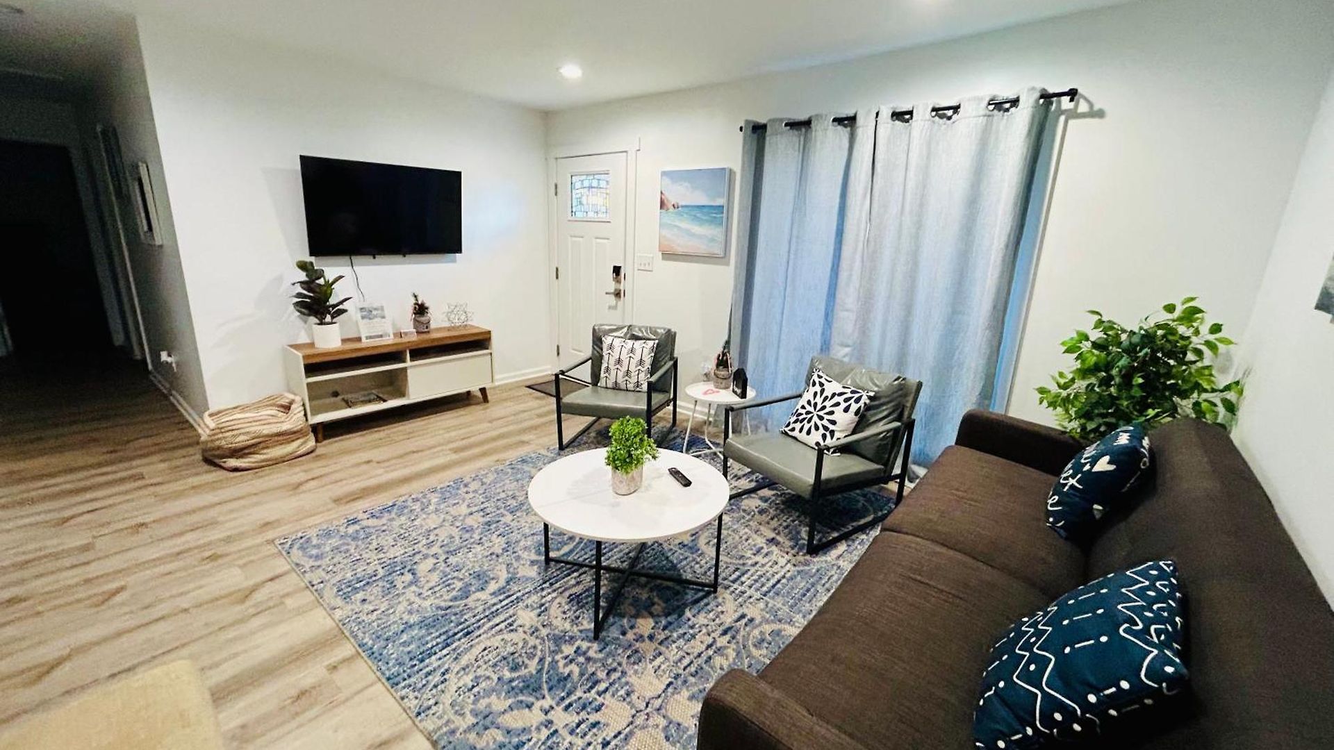 Holiday home Modern Near Uptown Clt, Airport And *